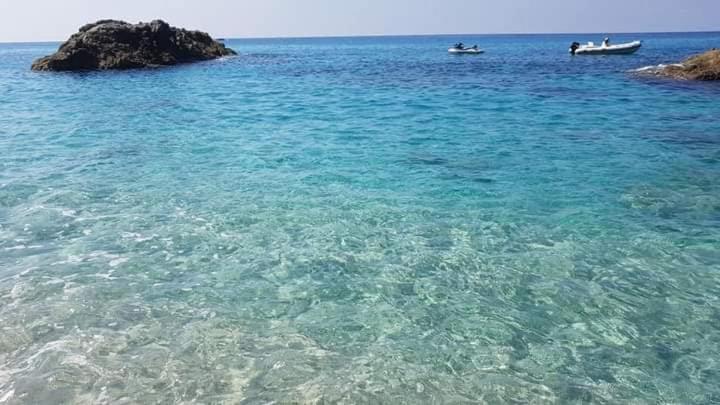 La Perla Mare Apartments Capo Vaticano Exterior foto